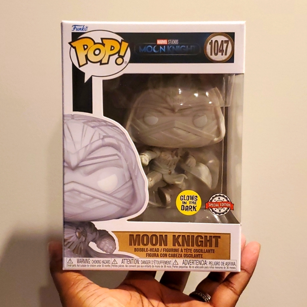 Marvel Moon Knight Funko Pop #1047 - Glow in the Dark